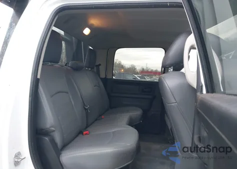 2016 Ram 2500 Tradesman из США, поврежденный, VIN 3C6UR5HL4GG268677